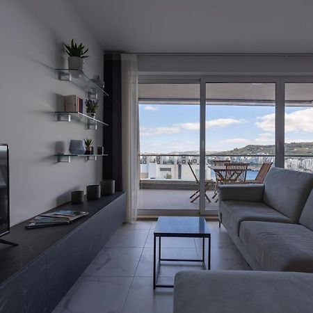 A Stunning Apartment With Spectacular Sea Views St. Paul's Bay Buitenkant foto