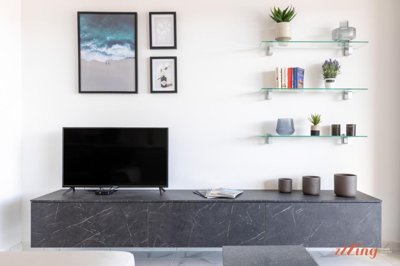 A Stunning Apartment With Spectacular Sea Views St. Paul's Bay Buitenkant foto